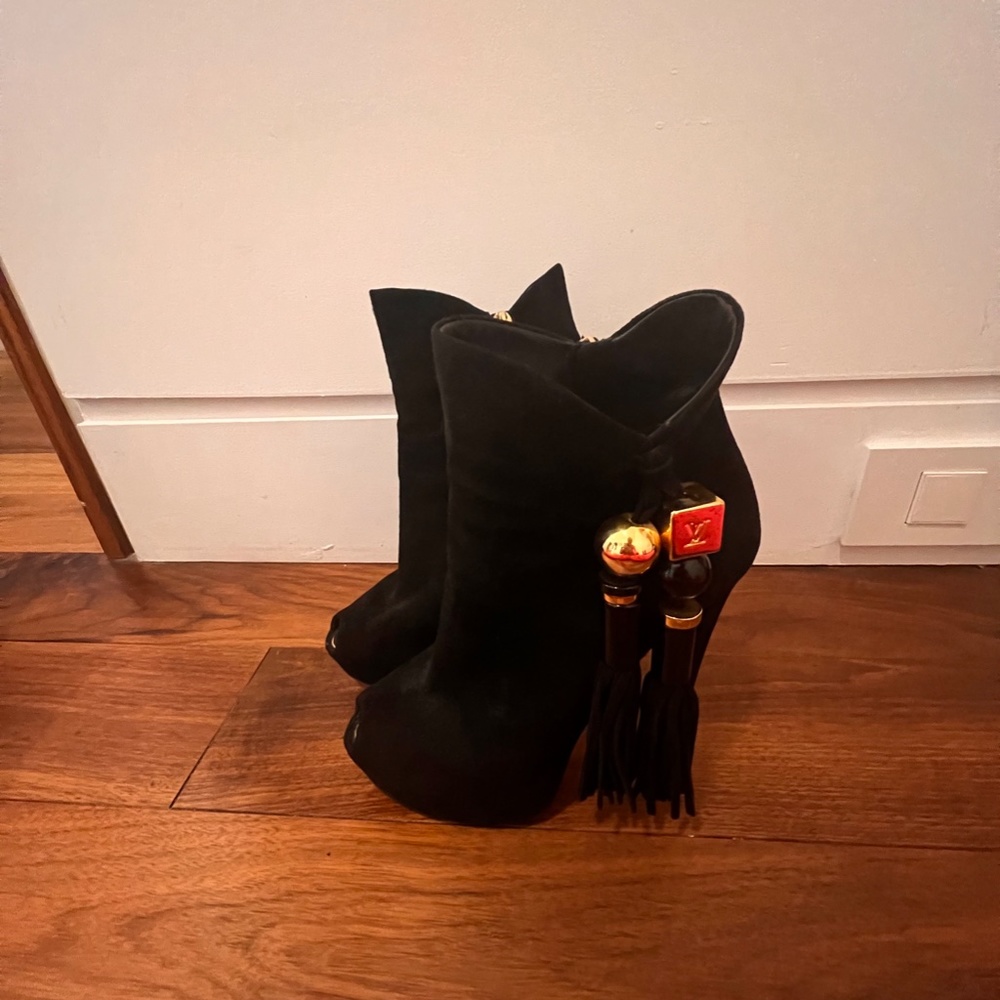 Rare LV High Heel Peep Toe Velvet Booties - Picture 3 of 3